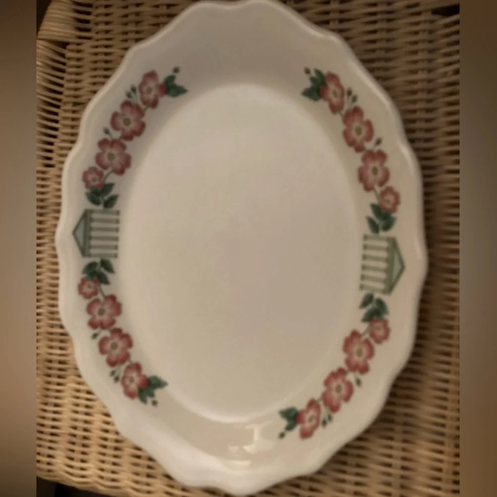 Historical Hotel John Marshall Hotel Platter Dogwood Platter